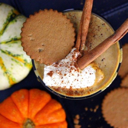 gingersnap pumpkin cheesecake shake 3