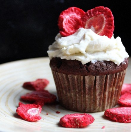 red wine red velvet cupcakes
